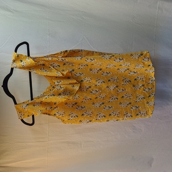 Hailey & Co floral top size L - Picture 2 of 6